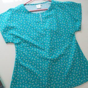 NWOT Women's Open at shoulders tunic for shoulder  surgery or Nursing Moms